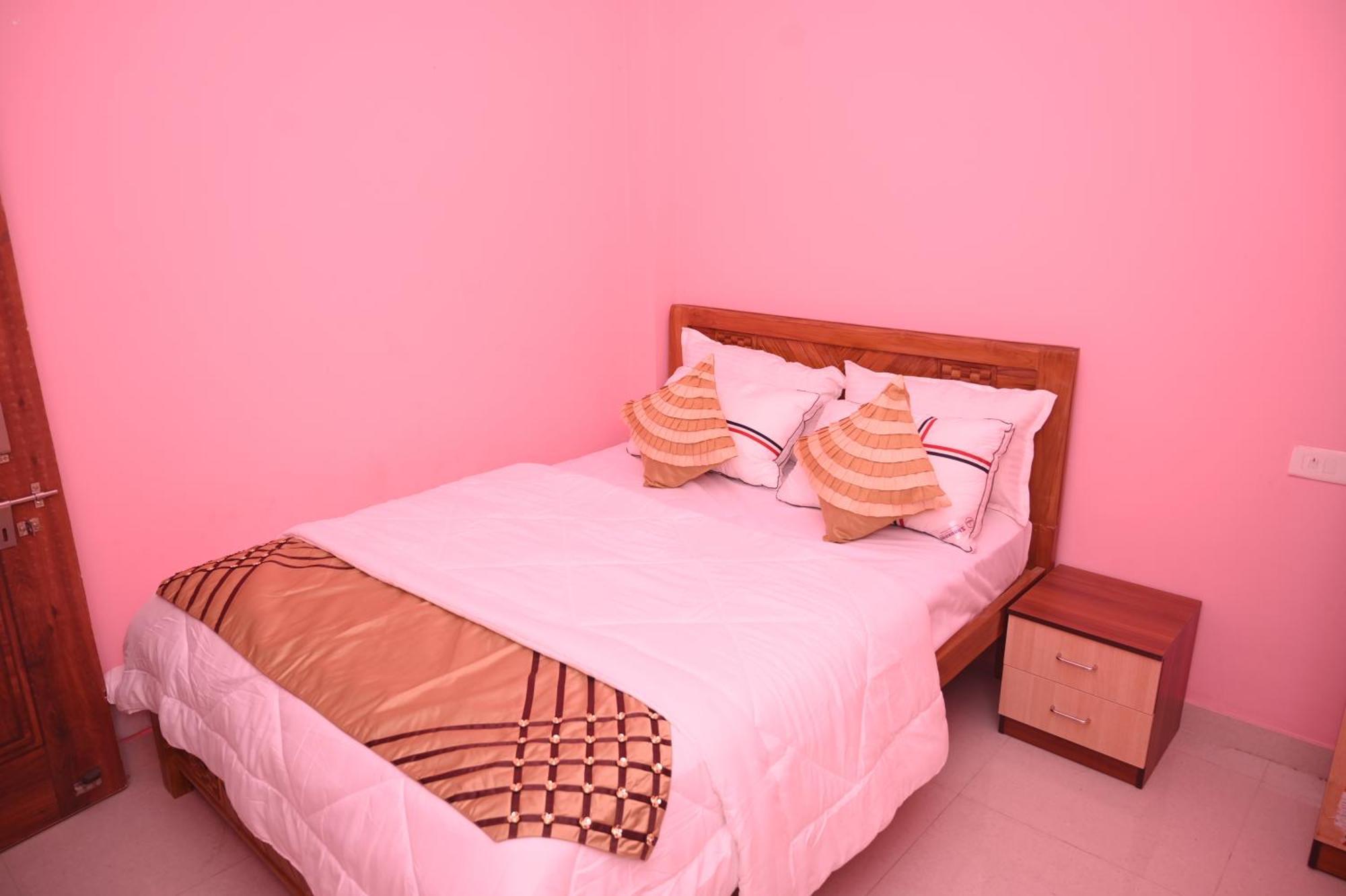 Hotel O Moon Guest House 부바네스 외부 사진